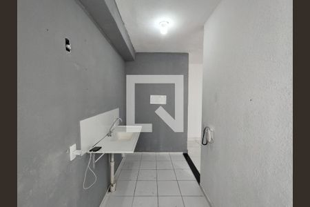 Cozinha - Torneira de apartamento para alugar com 2 quartos, 42m² em Jardim Sao Saverio, São Paulo
