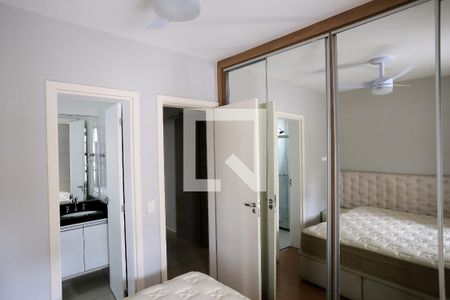 Suíte de apartamento para alugar com 3 quartos, 86m² em Lourdes, Belo Horizonte