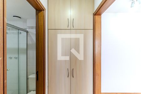 Corredor de apartamento para alugar com 1 quarto, 41m² em Higienópolis, São Paulo