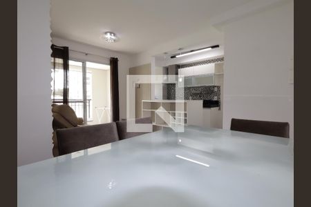 Sala de apartamento para alugar com 3 quartos, 64m² em Vila Suzana, São Paulo