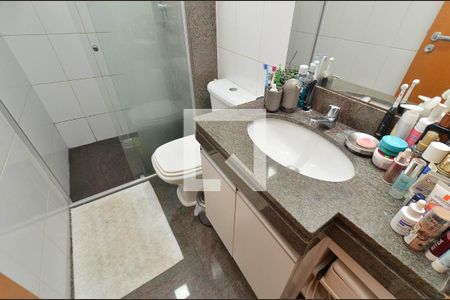 Banheiro Suíte de apartamento à venda com 3 quartos, 95m² em Sagrada Família, Belo Horizonte