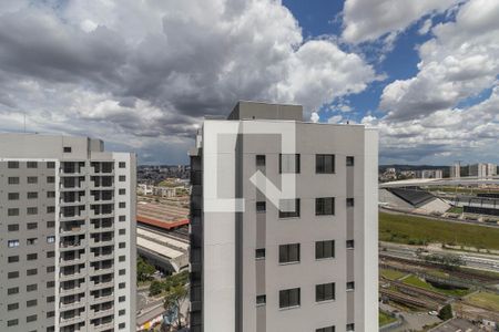 Vista Sala/Cozinha/Área de Serviço  de apartamento para alugar com 2 quartos, 38m² em Vila Campanela, São Paulo