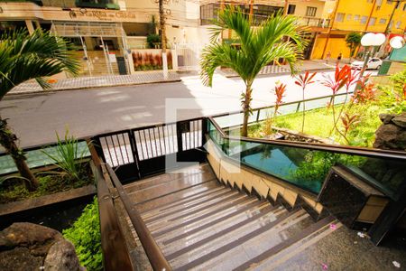 Apartamento para alugar com 4 quartos, 300m² em Vila Tupi, Praia Grande