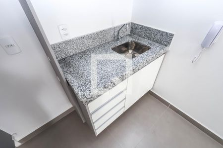 Sala e Cozinha de kitnet/studio para alugar com 1 quarto, 33m² em Vila Nair, São Paulo
