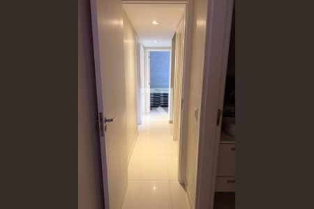 Corredor de casa de condomínio à venda com 4 quartos, 117m² em Freguesia (Jacarepaguá), Rio de Janeiro