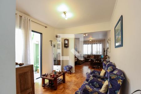 Sala de casa de condomínio à venda com 3 quartos, 200m² em Jardim das Vertentes, São Paulo