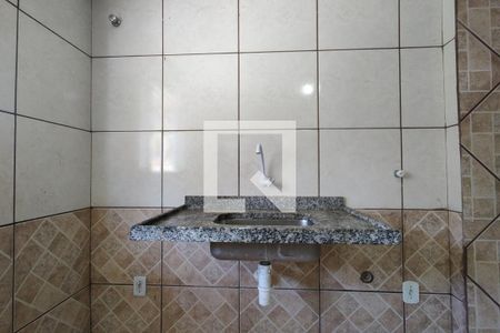 Sala/Cozinha de kitnet/studio para alugar com 1 quarto, 30m² em Jacarepaguá, Rio de Janeiro