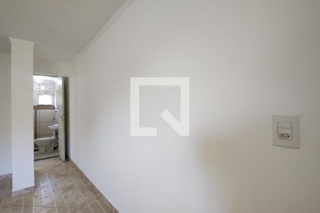 Banheiro Corredor de kitnet/studio para alugar com 1 quarto, 30m² em Jacarepaguá, Rio de Janeiro