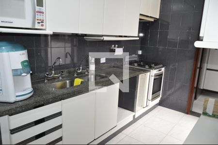 Casa de Condomínio para alugar com 4 quartos, 200m² em Méier, Rio de Janeiro