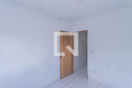 Quarto 2 de casa para alugar com 2 quartos, 35m² em Jardim Maristela, São Paulo