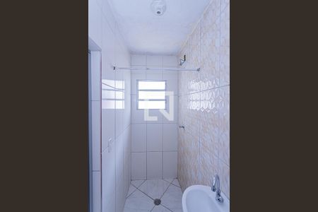 Banheiro de casa para alugar com 2 quartos, 35m² em Jardim Maristela, São Paulo