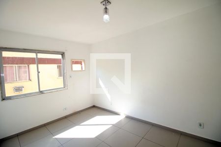 Quarto 1 de apartamento para alugar com 2 quartos, 55m² em Colégio, Rio de Janeiro
