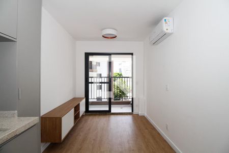 Sala e Cozinha de kitnet/studio para alugar com 1 quarto, 27m² em Pinheiros, São Paulo