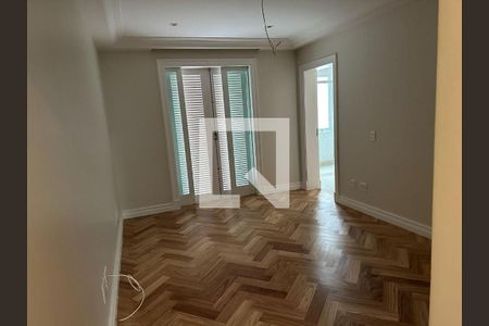 Casa à venda com 7 quartos, 696m² em Alphaville Residencial Um, Barueri
