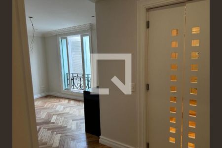 Casa à venda com 7 quartos, 696m² em Alphaville Residencial Um, Barueri