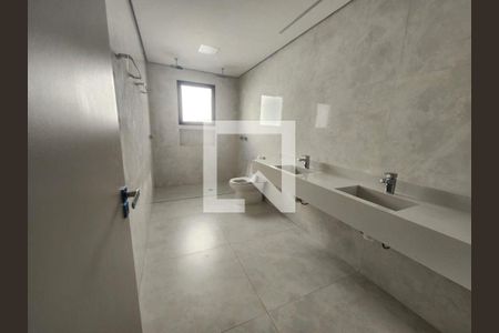 Casa à venda com 4 quartos, 350m² em Alphaville, Santana de Parnaíba