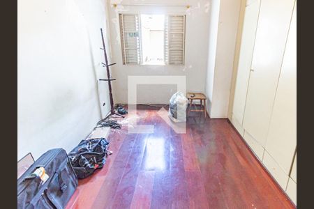 Quarto 2 de casa à venda com 3 quartos, 110m² em Vila Bertioga, São Paulo