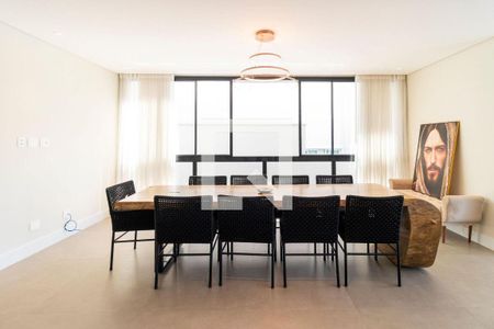 Casa à venda com 4 quartos, 450m² em Tamboré, Santana de Parnaíba