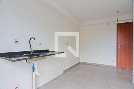 Studio de kitnet/studio para alugar com 1 quarto, 37m² em Jardim Santa Lucrecia, São Paulo
