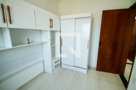 Casa de Condomínio para alugar com 2 quartos, 52m² em Maracanã, Praia Grande