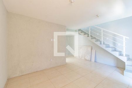 Casa à venda com 2 quartos, 100m² em Harmonia, Canoas