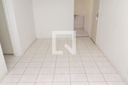 Sala de apartamento para alugar com 2 quartos, 43m² em Cosmos, Rio de Janeiro