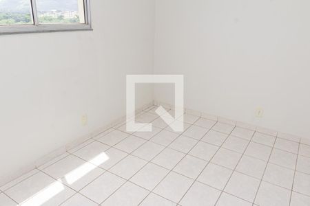 Quarto 1 de apartamento para alugar com 2 quartos, 43m² em Cosmos, Rio de Janeiro