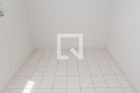 Quarto 1 de apartamento para alugar com 2 quartos, 43m² em Cosmos, Rio de Janeiro