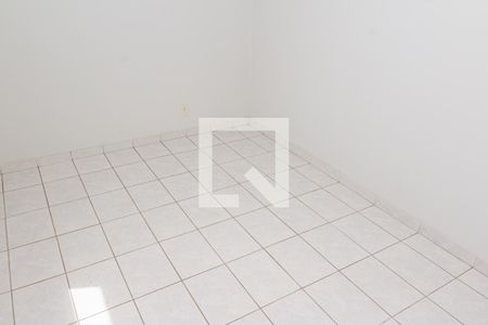 Quarto 1 de apartamento para alugar com 2 quartos, 43m² em Cosmos, Rio de Janeiro