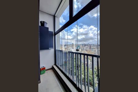 Varanda de kitnet/studio à venda com 1 quarto, 28m² em Liberdade, São Paulo