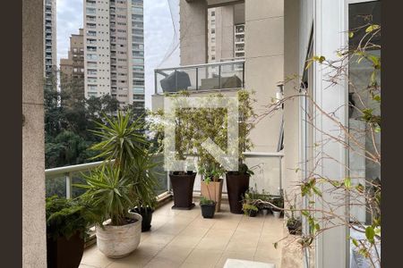 Apartamento à venda com 142m², 3 quartos e 2 vagasFoto 03