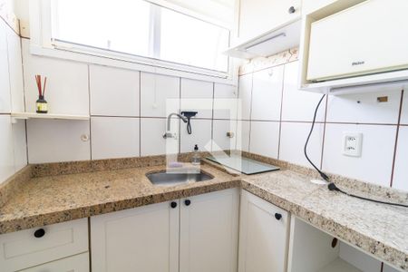 Cozinha de apartamento para alugar com 1 quarto, 30m² em Centro Histórico, Porto Alegre