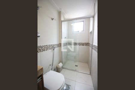 Banheiro de apartamento à venda com 1 quarto, 53m² em Indianópolis, São Paulo