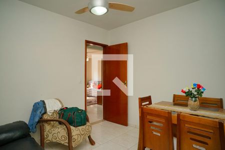 Quarto 1 de casa de condomínio para alugar com 2 quartos, 360m² em Itaupuaçu, Maricá