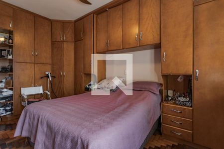 Suíte de apartamento à venda com 2 quartos, 100m² em São Geraldo, Porto Alegre