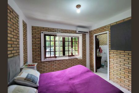 Casa para alugar com 3 quartos, 120m² em Barra da Lagoa, Florianópolis