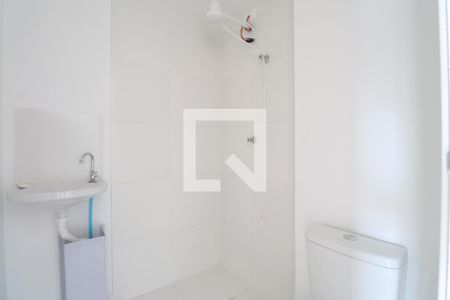 Banheiro  de apartamento para alugar com 1 quarto, 19m² em Água Branca, São Paulo