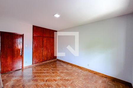 Quarto 1 de casa para alugar com 3 quartos, 283m² em Vila Mariana, São Paulo