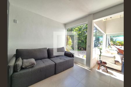 Casa de Condomínio à venda com 4 quartos, 240m² em Vargem Grande, Rio de Janeiro