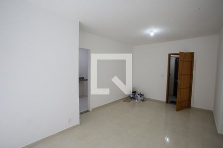 Sala de apartamento para alugar com 2 quartos, 58m² em Taquara, Rio de Janeiro