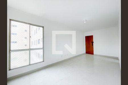 Sala de apartamento à venda com 3 quartos, 60m² em Piratininga, Osasco