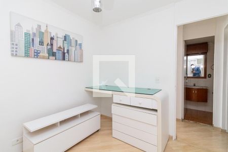 Quarto 2 de apartamento para alugar com 3 quartos, 68m² em Vila Santana, São Paulo