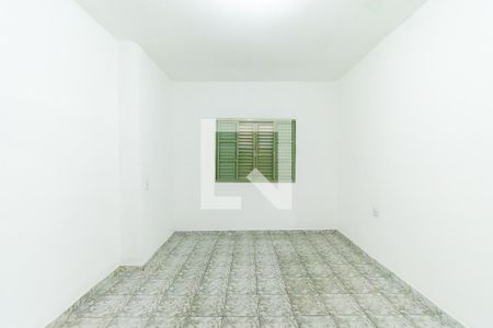 Sala/Quarto de casa para alugar com 1 quarto, 28m² em Vila Tolstoi, São Paulo