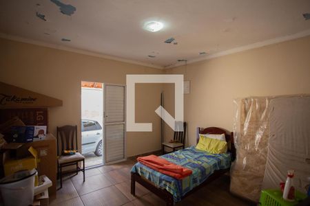 QUARTO 1 de casa à venda com 4 quartos, 225m² em Parque Sao Domingos Vila Jaquara, São Paulo