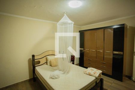 QUARTO 2 de casa à venda com 4 quartos, 225m² em Parque Sao Domingos Vila Jaquara, São Paulo