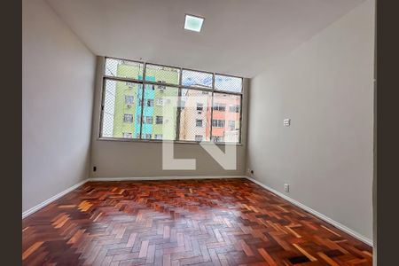 Apartamento para alugar com 2 quartos, 64m² em Botafogo, Rio de Janeiro