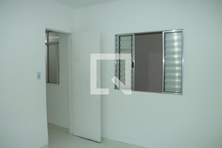 Casa para alugar com 1 quarto, 40m² em Jardim Irapiranga, Embu das Artes