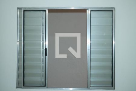 Casa para alugar com 1 quarto, 40m² em Jardim Irapiranga, Embu das Artes