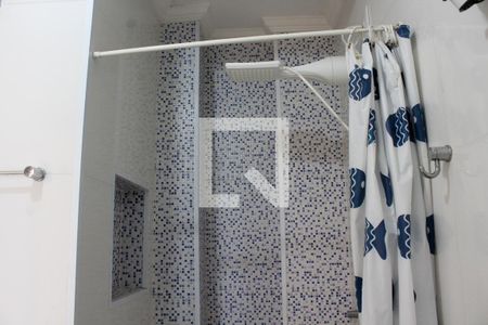 Banheiro de apartamento para alugar com 1 quarto, 40m² em Santa Ifigênia, São Paulo