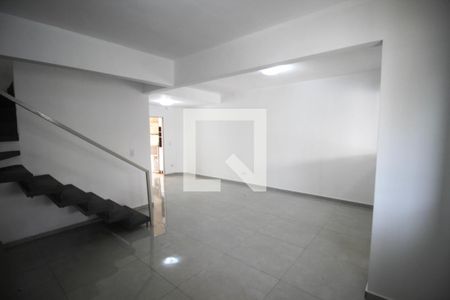 Casa de Condomínio para alugar com 3 quartos, 92m² em Vossoroca, Sorocaba